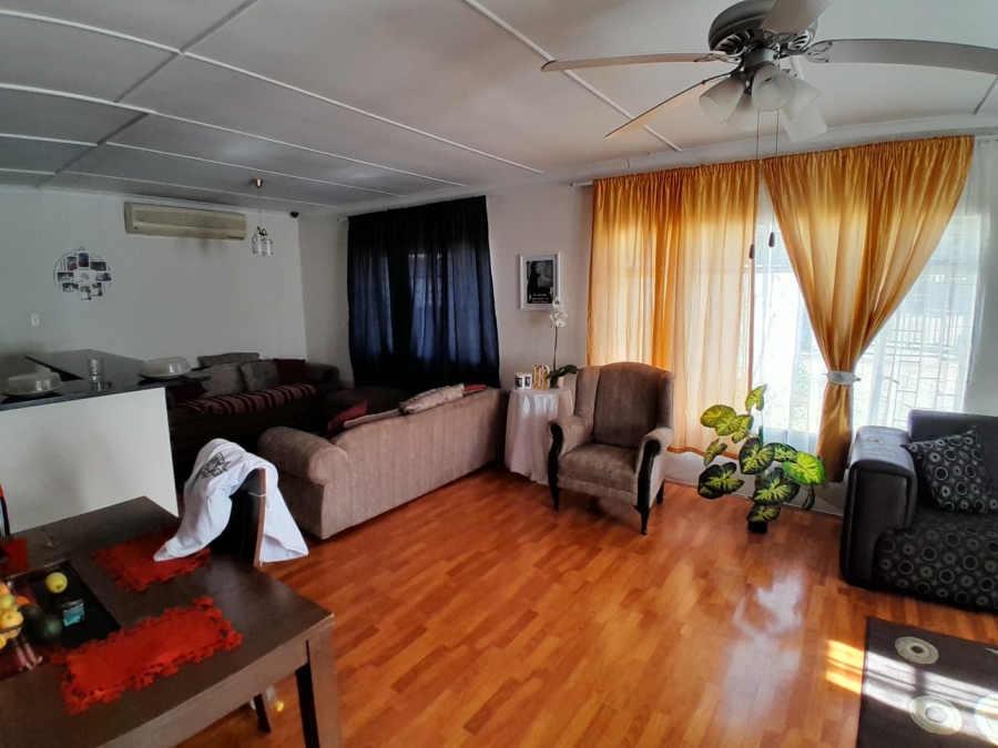3 Bedroom Property for Sale in Kuruman Northern Cape